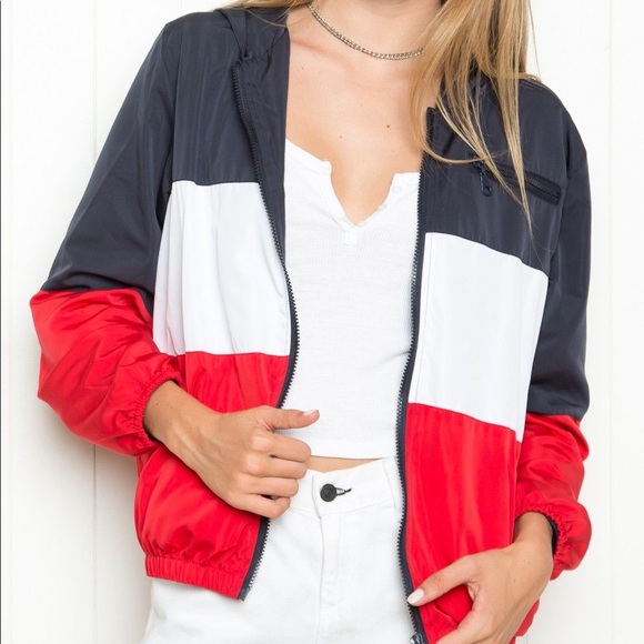 Brandy Melville Jackets & Blazers - Brandy Melville Windbreaker Jacket